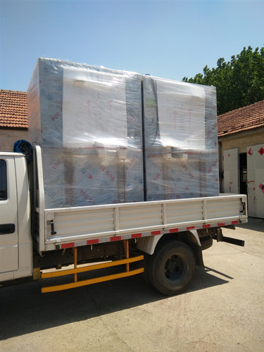 防城港風淋室價格：風淋室是一款在食品車間非常實用的清潔設備