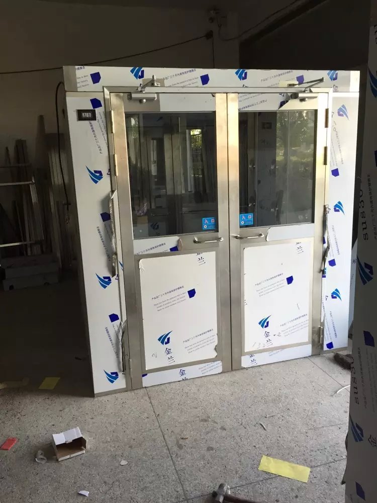 平頂山風(fēng)淋室廠家：更換風(fēng)淋門(mén)過(guò)濾器你注意型號(hào)了嗎？